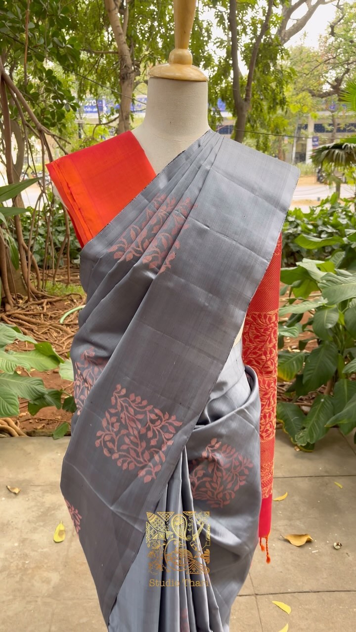 Soft silk saree (GRAY WITH ORANGE) - Studio Thari